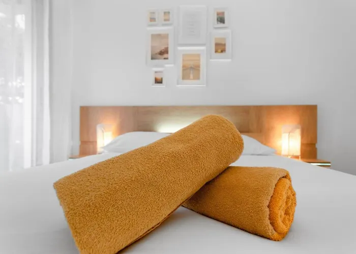 Apartment Le Radieux - Spacious - Bright - Car Park - Peaceful Antibes