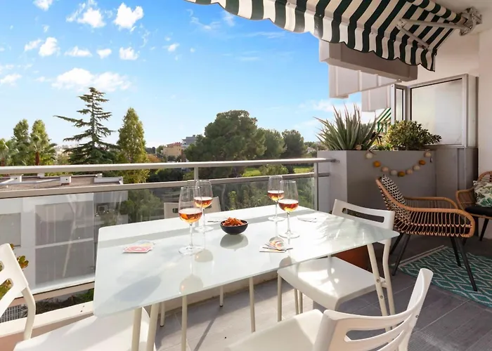 Le Radieux - Spacious - Bright - Car Park - Peaceful Αντίμπ